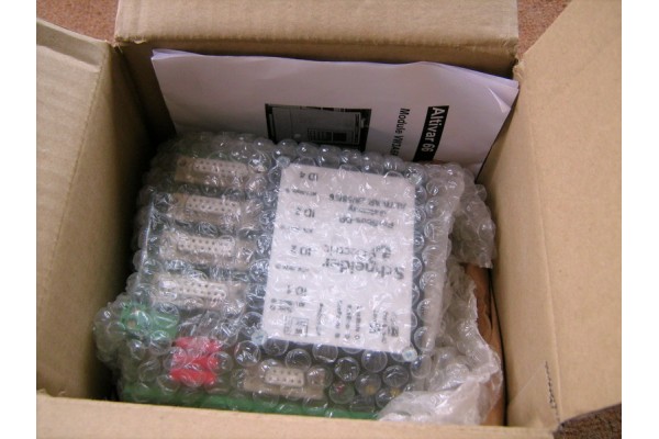 Profibus Gateway Module 28/58/66, VW3A66307, Schneider Electric